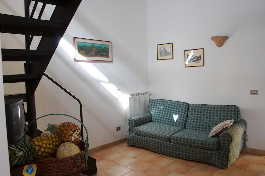 Agriturismo Collepina 阿米里亚 客房 照片