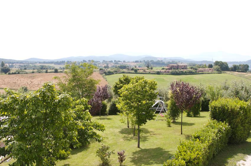 Agriturismo Collepina 阿米里亚 外观 照片